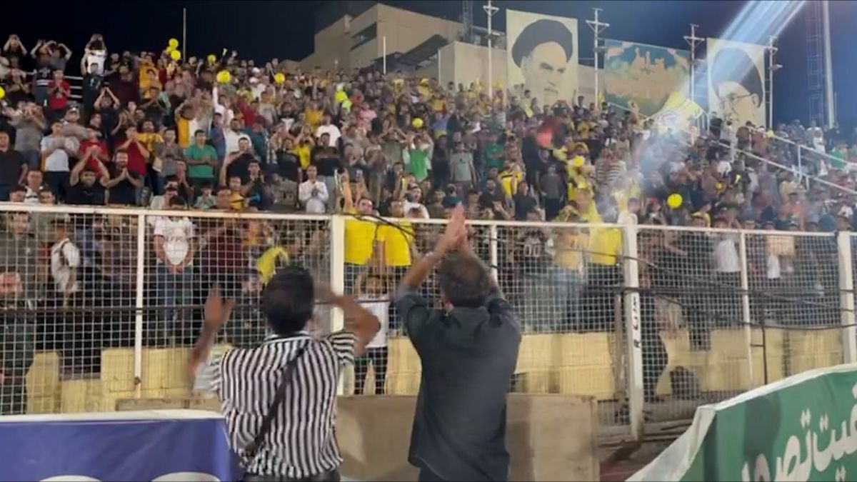 اختصاصی/ حال و هوای ورزشگاه حافظيه شيراز بعد از برد فجر سپاسی