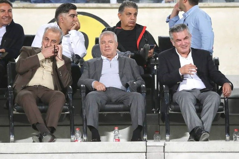 استیلی معاون باشگاه پرسپولیس نمیشود