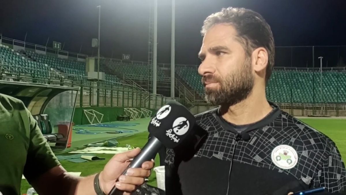 اختصاصی/ صحبتهای ابراهیم صادقی مربی تیم فوتبال ذوب آهن در حاشیه تمرین امروز عصر این تیم