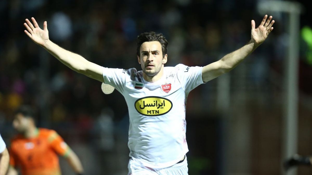 فوتبال برتر/ گولسیانی:  شش سال هستم که در ایران هستم و هیچ تیمی از داخل کشورم من را دعوت نکرد/ احترامی که در ایران از مردم دریافت کردم را اصلا در گرجستان نداشتم