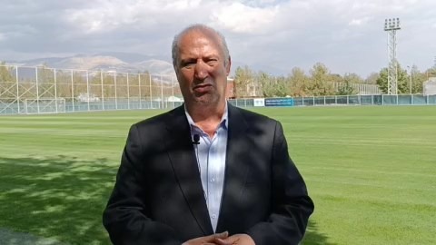 صحبت های رئیس فدراسیون در حاشیه بازدید از تمرین تیم ملی بانوان