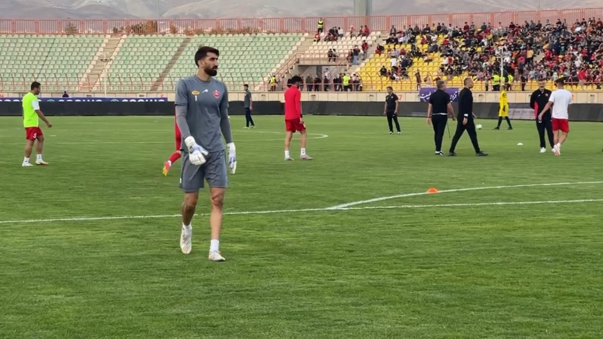 اختصاصی/ گرم کردن بازیکنان پیکان و پرسپولیس