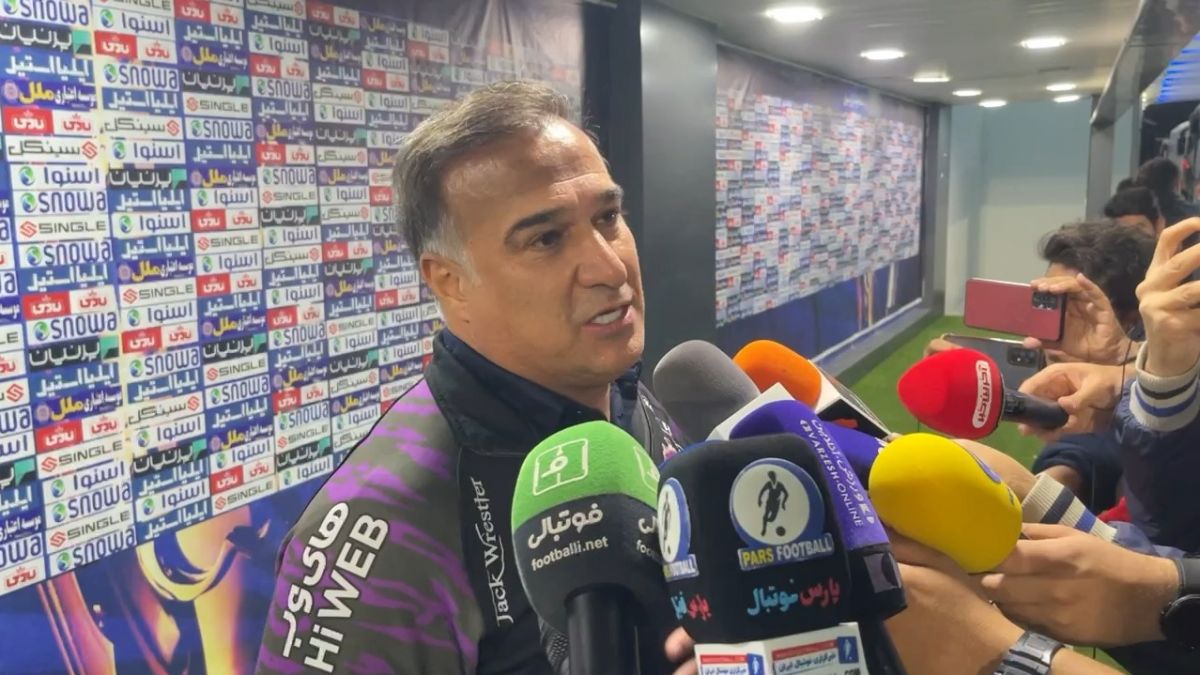 اختصاصی/ مصاحبه سیروس دین محمدی مربی هوادار پس از شکست مقابل استقلال