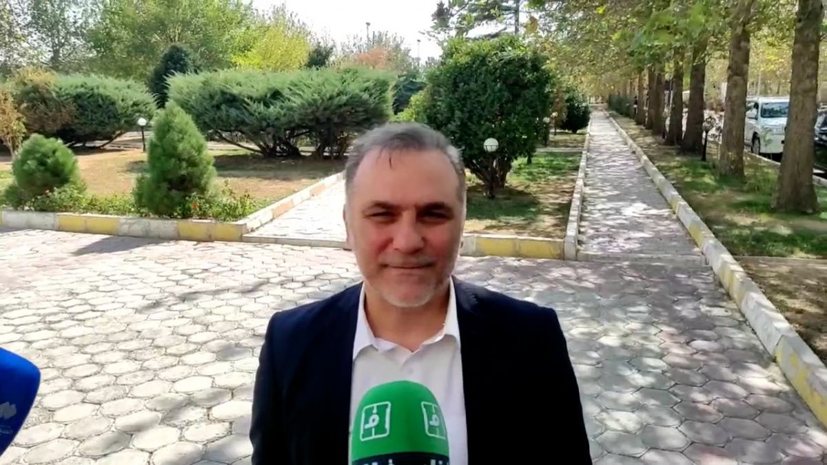 اختصاصی/ میرشاد ماجدی: به نظرم خروج شیرازی با یک سری اموال از هیئت فوتبال درست نباشد