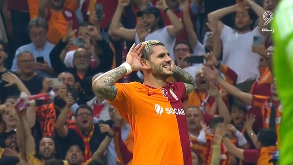 گل اول گالاتاسرای به بایرن مونیخ (چیپ ایکاردی - پنالتی)