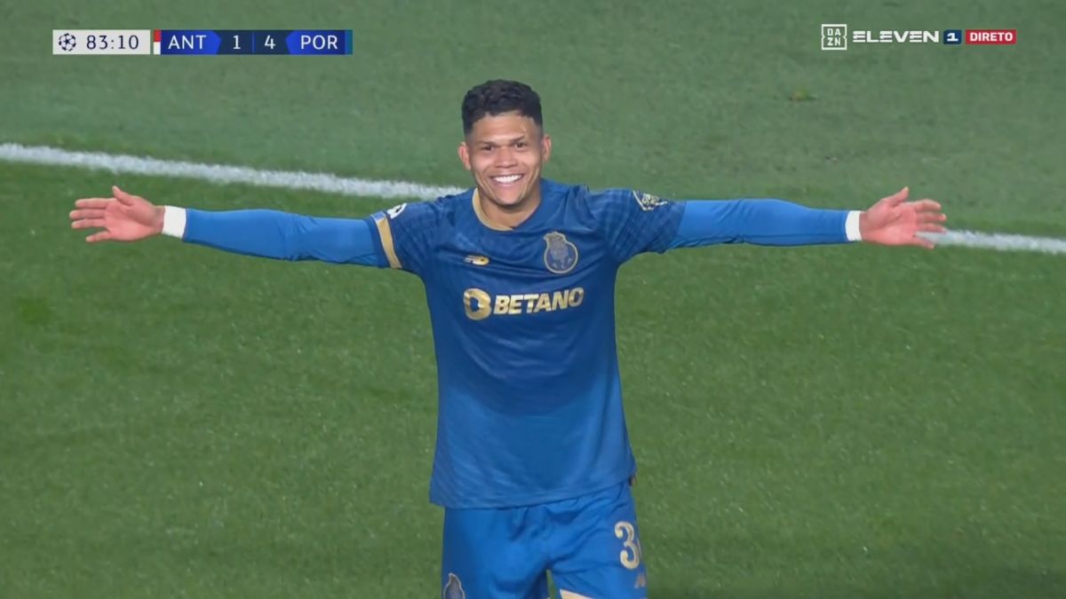 گل چهارم پورتو به آنتورپ (هت‌تریک اوانیلسون با دومین پاس گل طارمی)