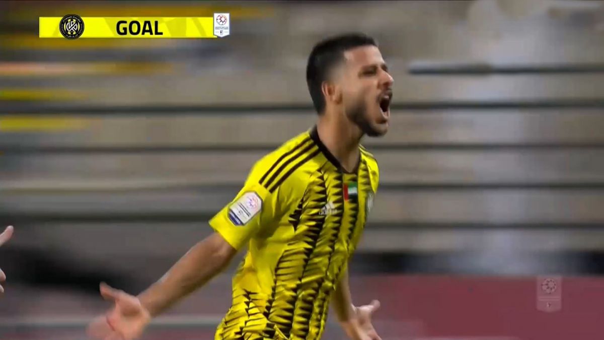 گل اول الاتحاد کلبا به الوحده امارات با شوت زیبای مهدی قایدی از روی ضربه ایستگاهی