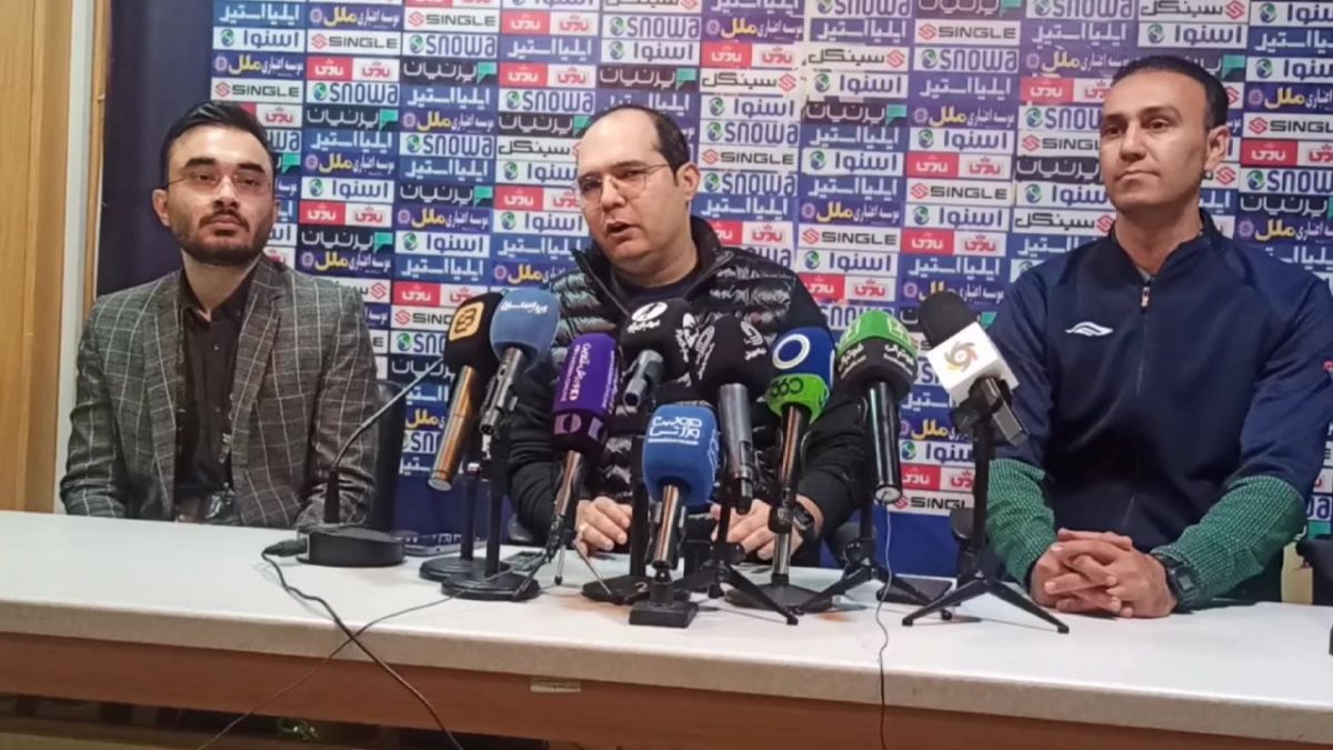 اختصاصی/ صحبت‌های محمد ربیعی در نشست خبری پس از دیدار ذوب‌آهن و تراکتور