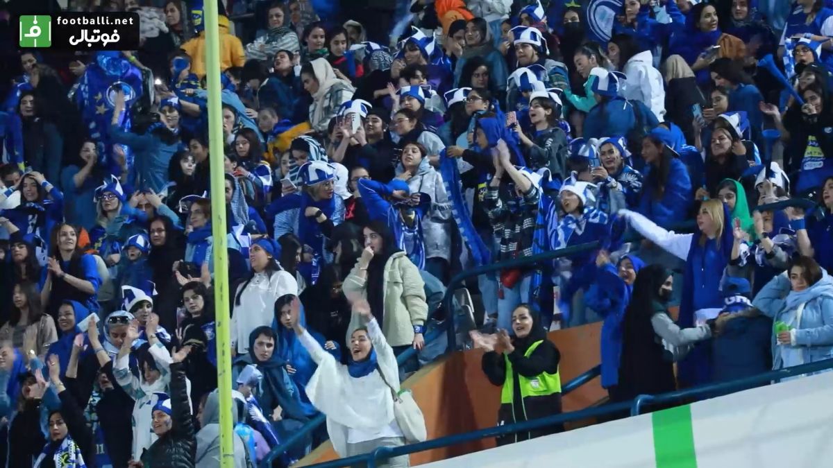 اختصاصی/ ویدیوی شادی بانوان هوادار استقلال پس از گل آرمان رمضانی به آلومینیوم اراک