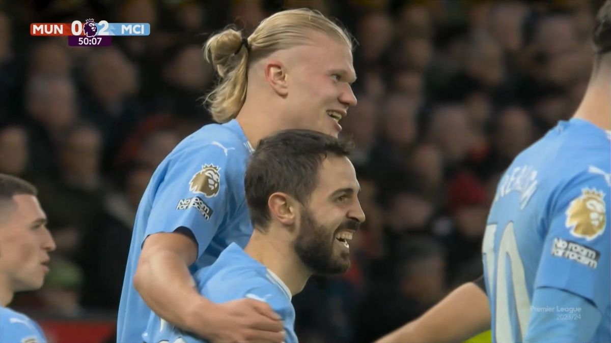 گل دوم منچسترسیتی به منچستریونایتد (دبل هالند)