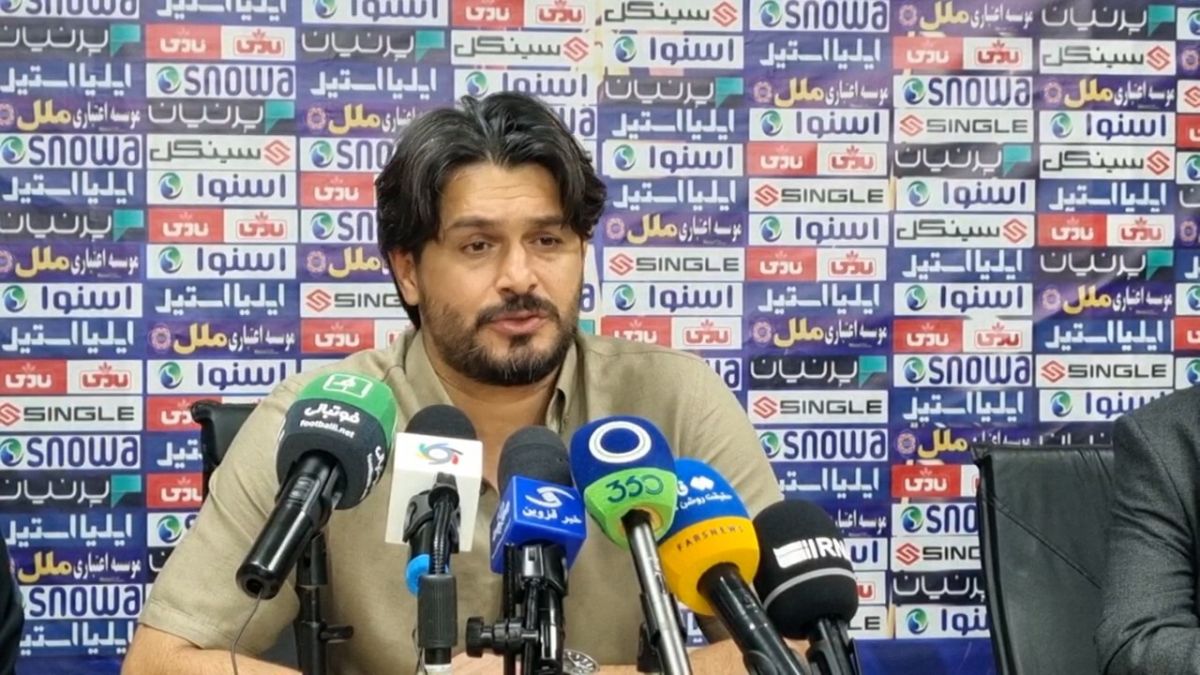 اختصاصی/ نشست خبری سعید دقیقی سرمربی شمس آذر قزوین قبل از دیدار با استقلال در هفته نهم لیگ برتر