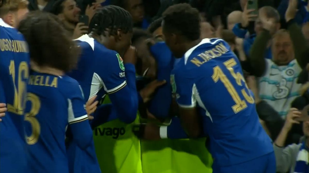 گل اول چلسی به بلکبرن (بنوآ بادیاشیله)