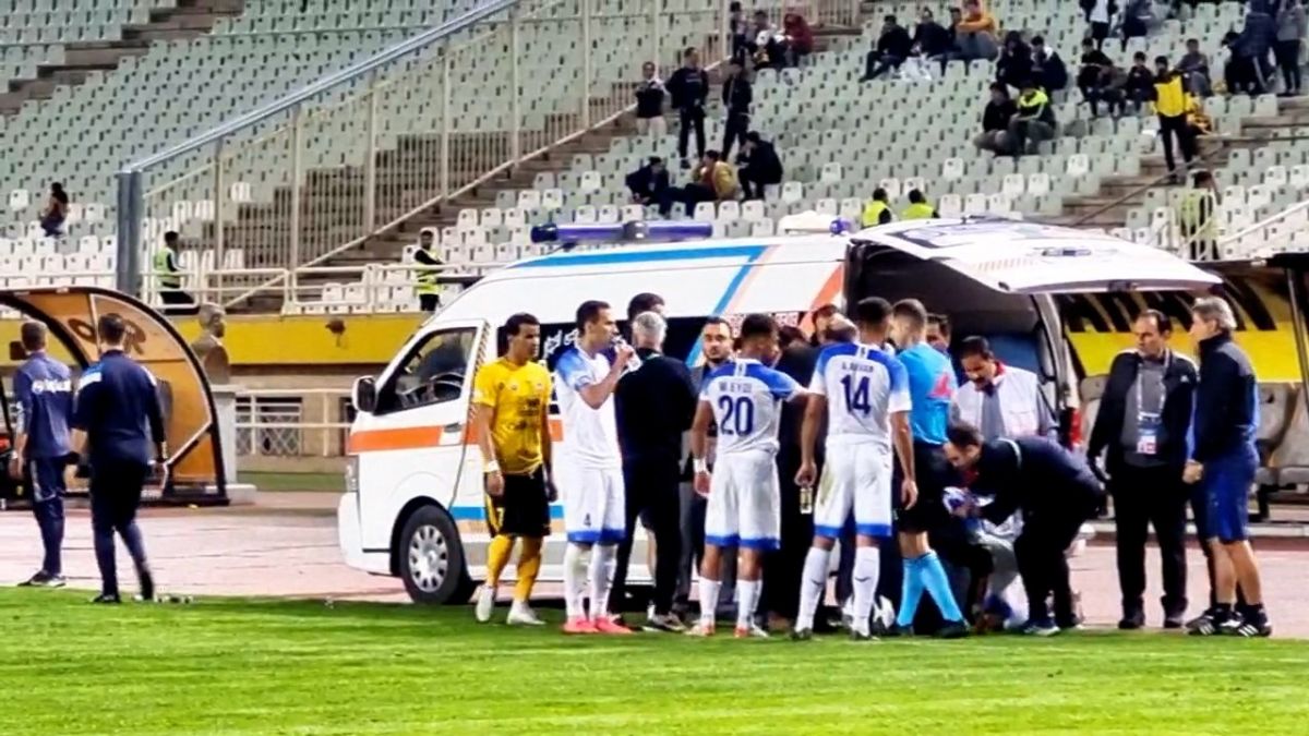 اختصاصی/ سربه سر شدن بازیکنان تیم سپاهان و ملوان حضورآمبولانس