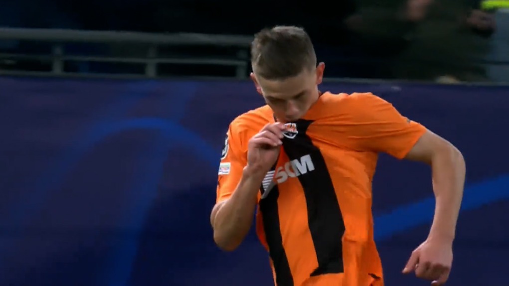 گل اول شاختار به بارسلونا (سیکان)