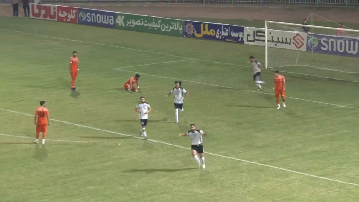 گل بازی نفت مسجدسلیمان 1-0 مس سونگون (گل دقیقه 90 رضایی)