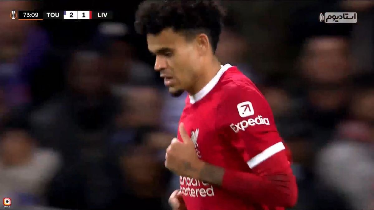 گل اول لیورپول به تولوز (گل به خودی کاسرس)