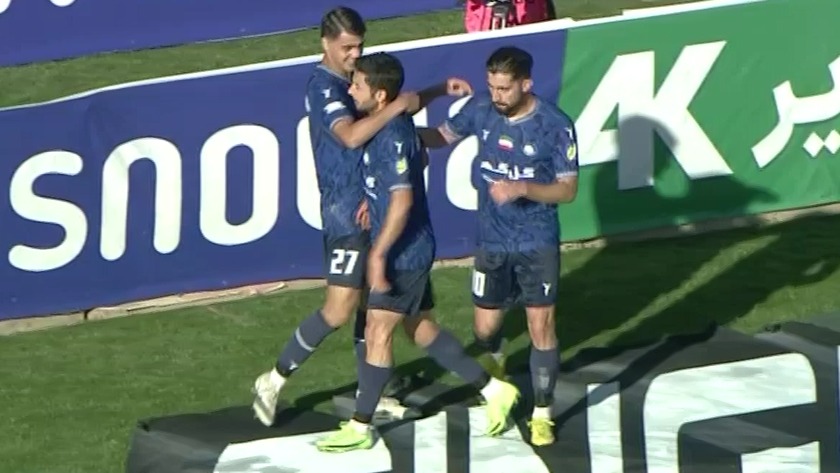 گل اول گل گهر سیرجان به مس رفسنجان (عاشوری)