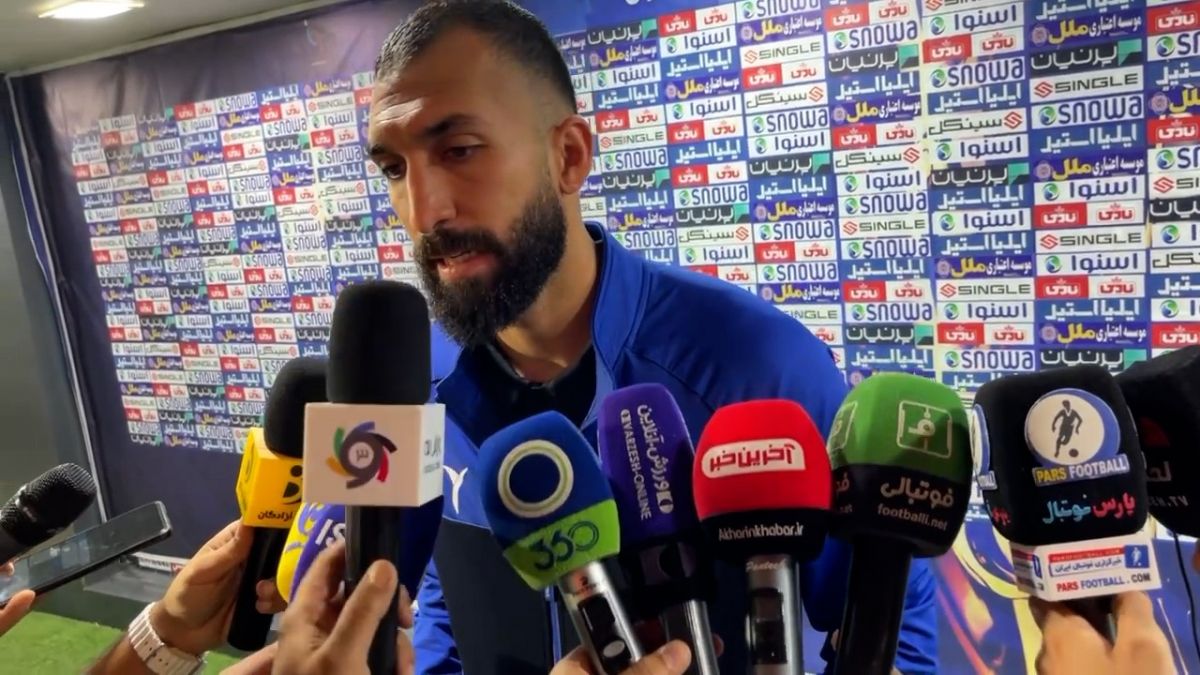 اختصاصی/ صحبتهای روزبه چشمی بازیکن استقلال بعد از برد برابر تراکتور