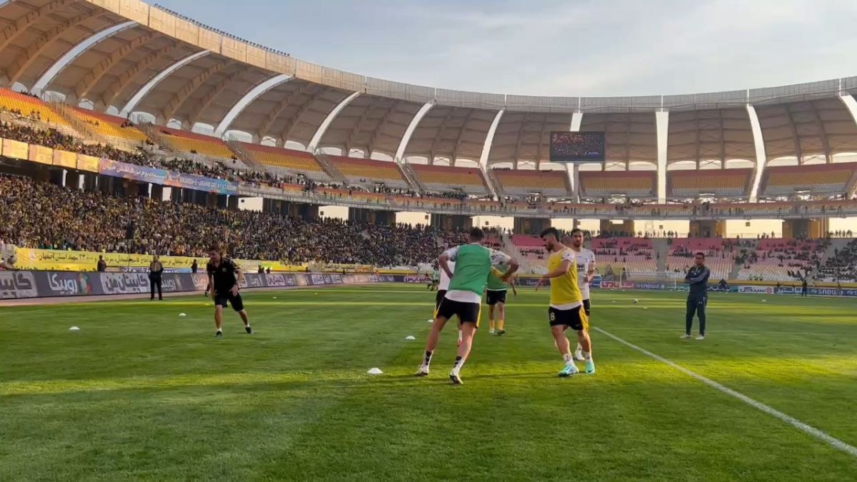 اختصاصی/ گرم کردن بازیکنان سپاهان قبل از دیدار با پرسپولیس