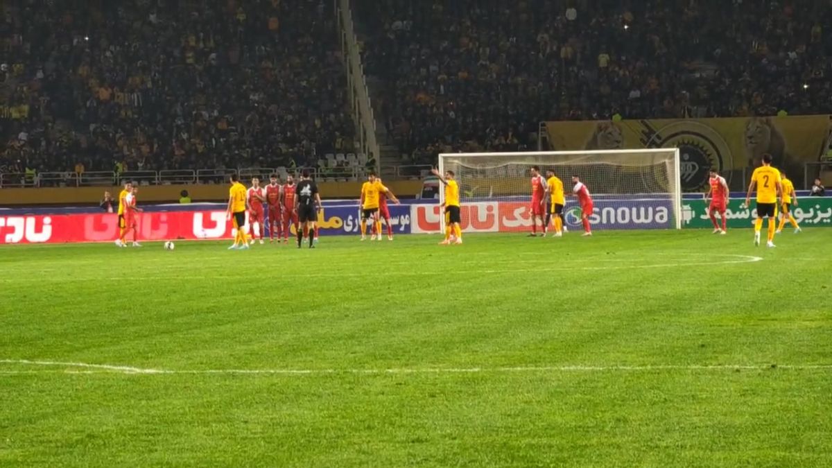 اختصاصی/ سوپرگل رضا اسدی مقابل پرسپولیس از قاب دوربین فوتبالی