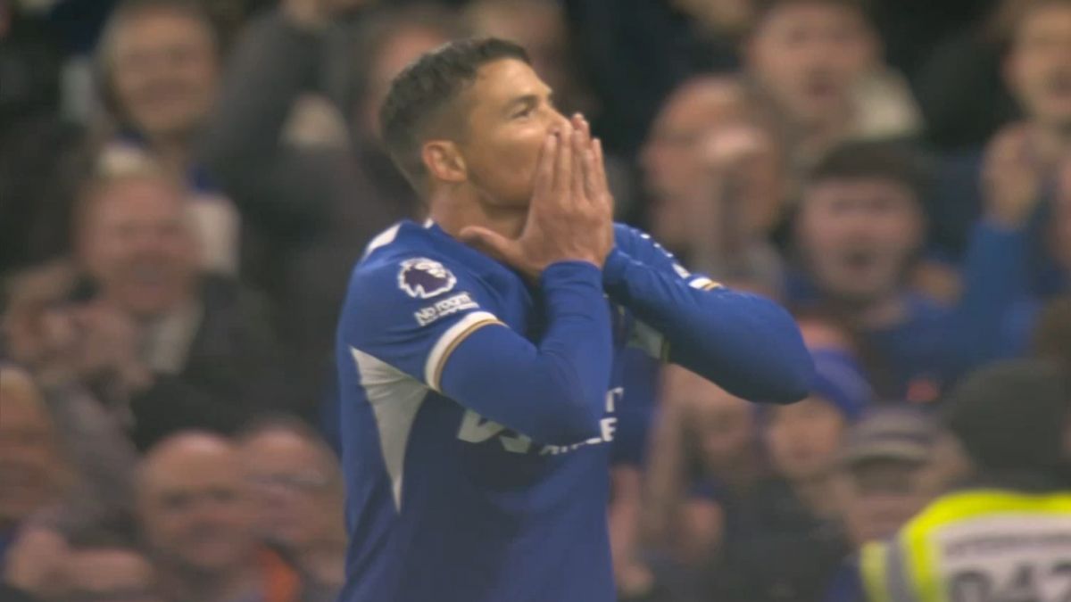 گل اول چلسی به منچسترسیتی (تیاگو سیلوا)