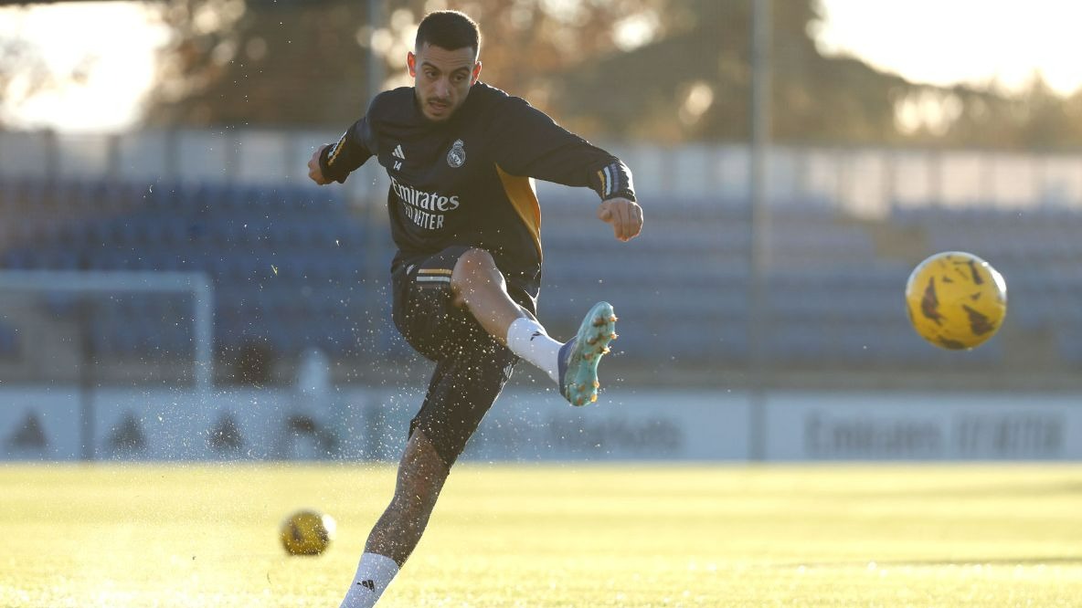 تمرین گلزنی بازیکنان رئال مادرید برای تقابل با کادیز