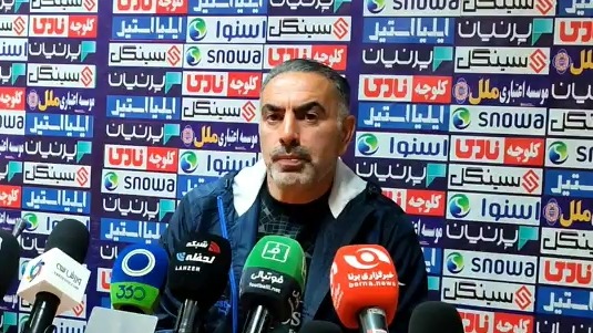اختصاصی/ کنفرانس خبری محمود فکری سرمربی هوادار پیش از تقابل با ملوان