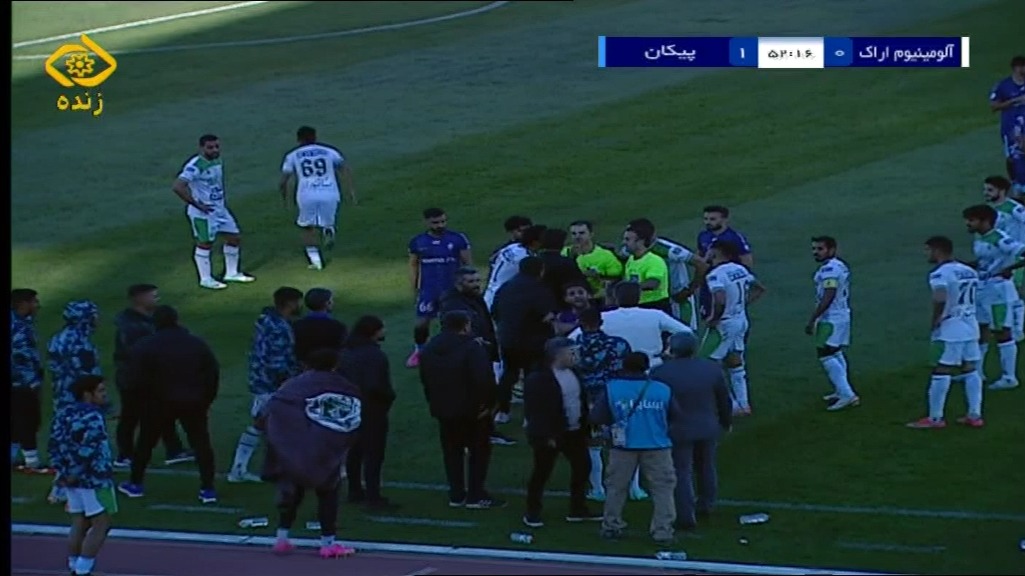 16 دقیقه عجیب و جنجالی بازی آلومینیوم اراک و پیکان