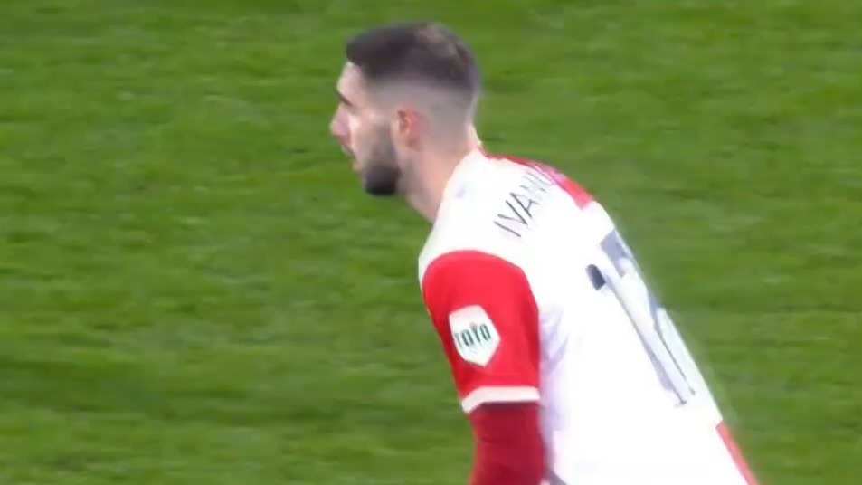 گل اول فاینورد به اتلتیکو مادرید (ویفر)