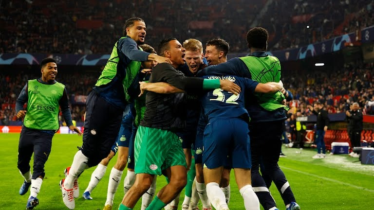 خلاصه بازی سویا 2-3 آیندهوون