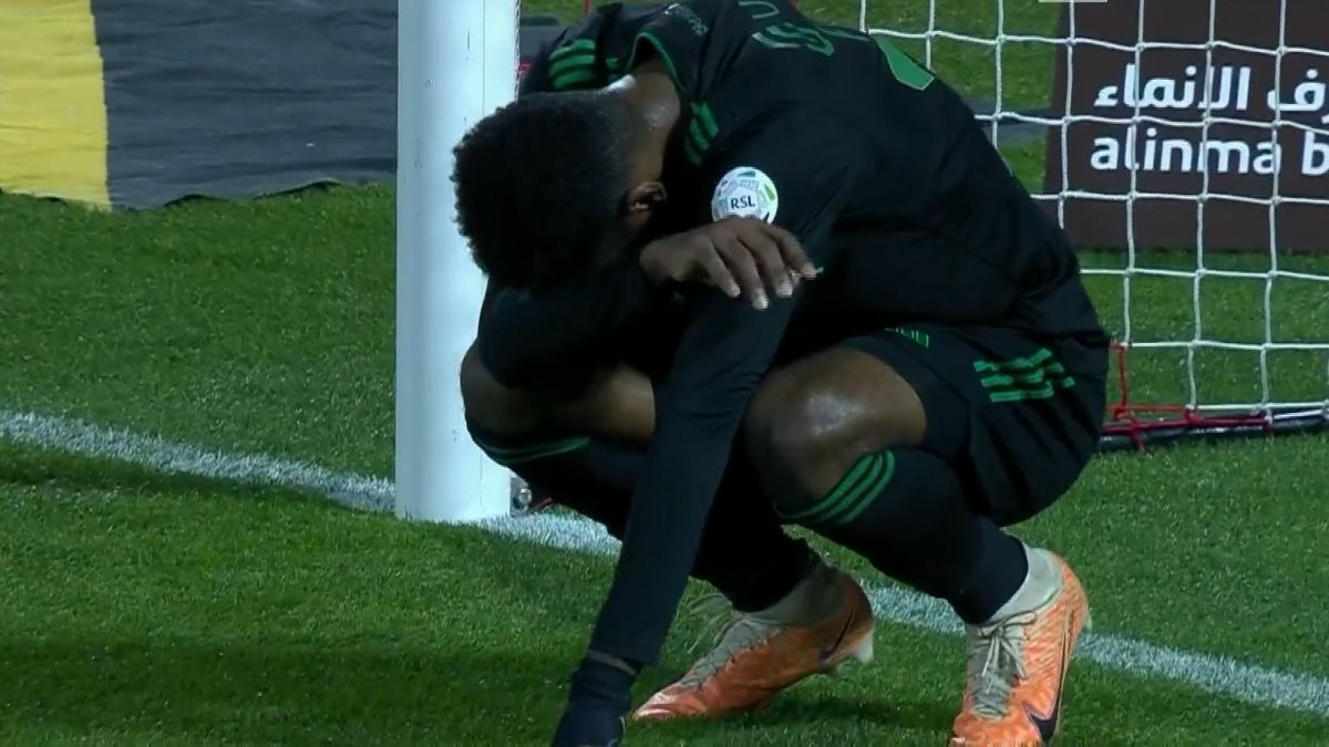 گل سوم الاهلی عربستان به ابها (دبل البورایکان)