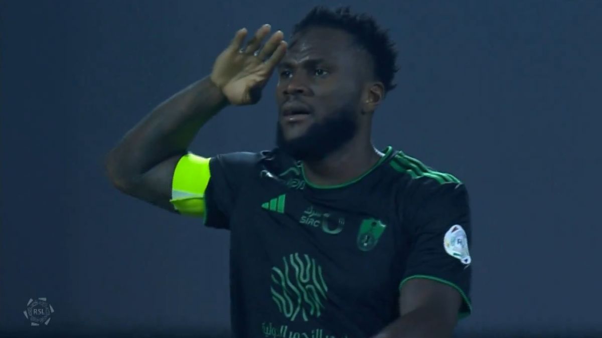 گل چهارم  الاهلی عربستان به ابها (فرانک کسیه)