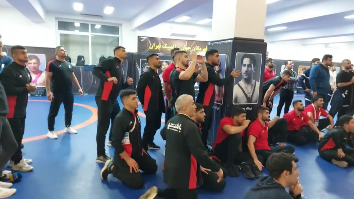 اختصاصی/ لحظات پرهیجان در فینال لیگ کشتی آزاد ایران بین بانک شهر و انبوه سازان هوتن