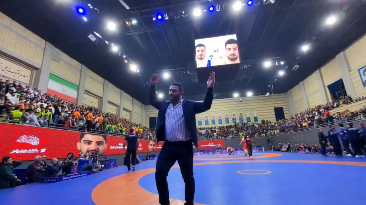 اختصاصی/ لحظه قهرمانی بانک شهر در لیگ کشتی آزاد با سرمربیگری پلنگ جویبار