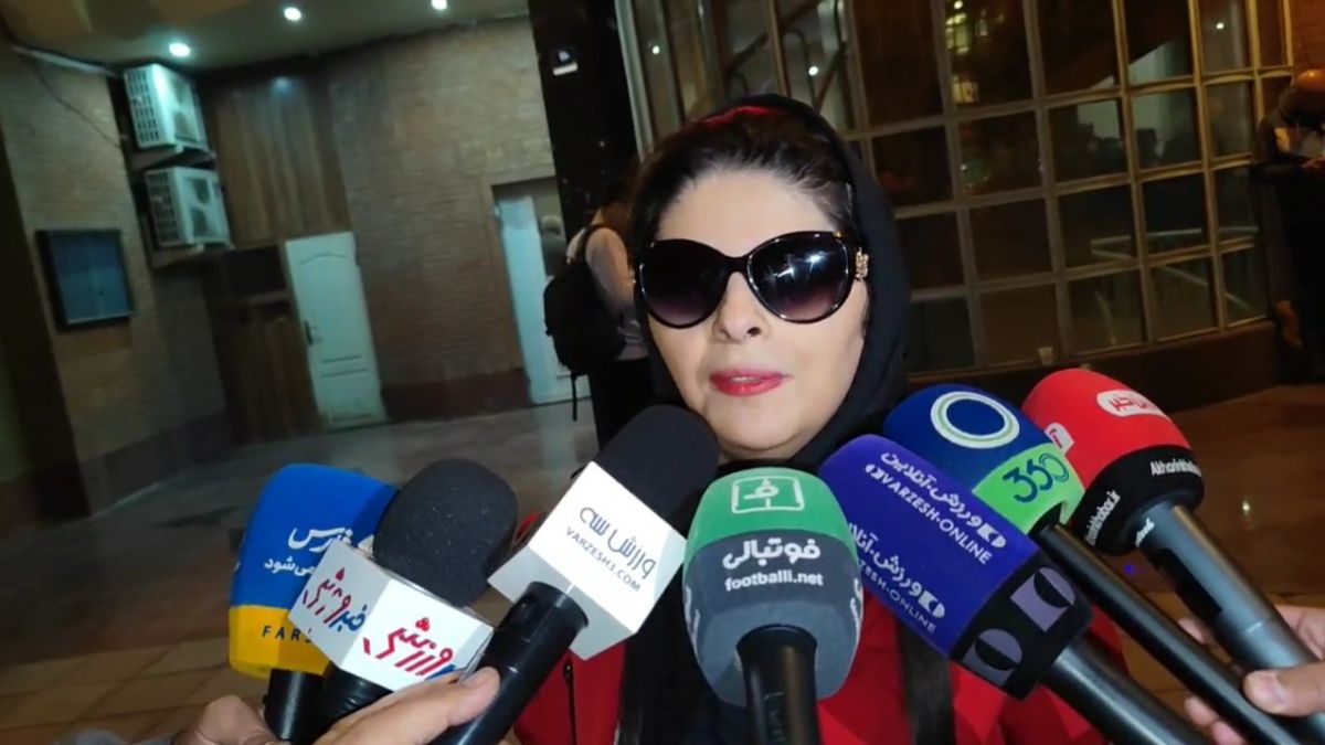 اختصاصی/ صحبتهای مریم حیدرزاده شاعر روشندل درباره عشق و علاقه به پرسپولیس