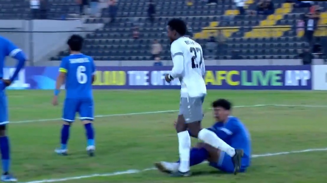 گل دوم آلمالیق به نیروی هوایی عراق (بواکی- پاس گل حق نظری)