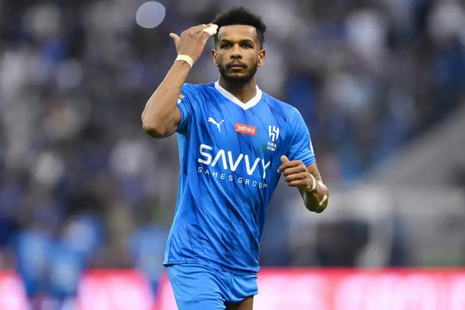 واکنش مدافع جنجالی الهلال به توهینهای هواداران رونالدو و النصر