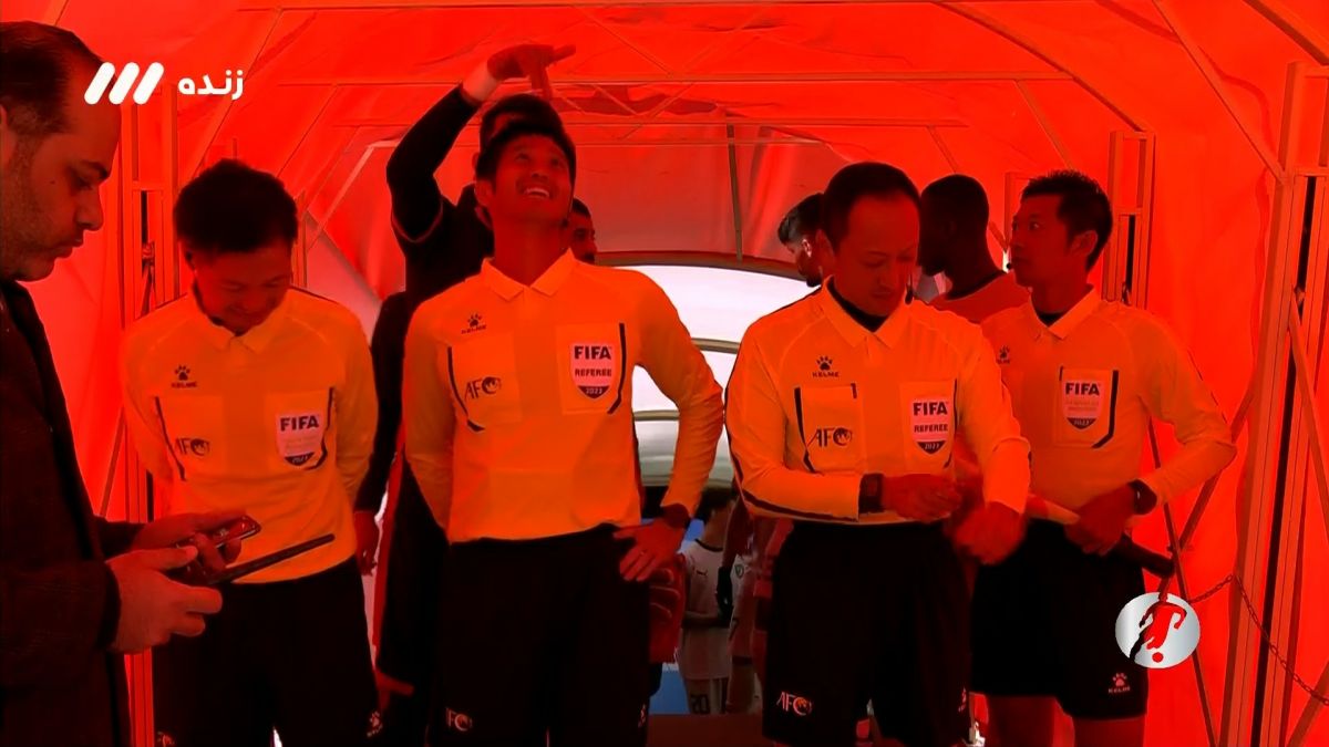 شوخی علیرضا بیرانوند با داور پیش از آغاز دیدار پرسپولیس و الدحیل