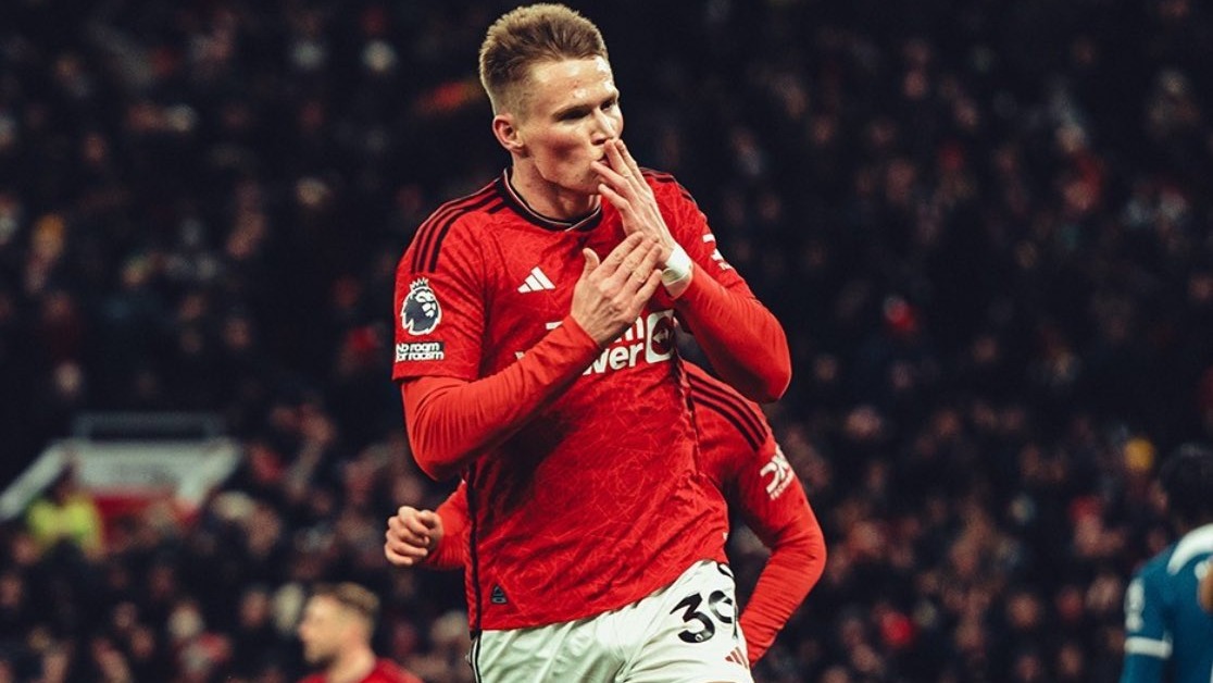 خلاصه بازی منچستریونایتد 2-1 چلسی