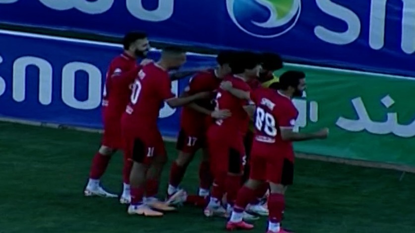 گل اول تراکتور به گل گهر (گوستاوو واگنین)