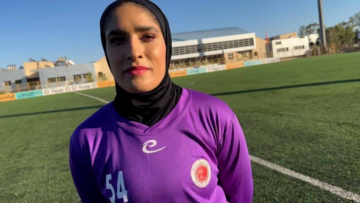 اختصاصی/ صحبت هاى زهرا خواجوى دروازه بان تيم فوتبال خاتون بم در مورد ديدار مقابل شهردارى سيرجان و گرفتن پنالتى از بازيكن شهردارى سيرجان