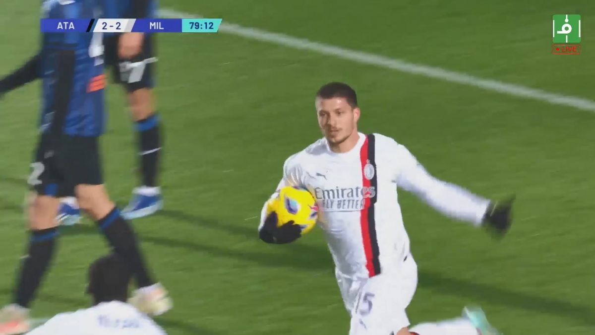 گل دوم میلان به آتالانتا (لوکا یوویچ)