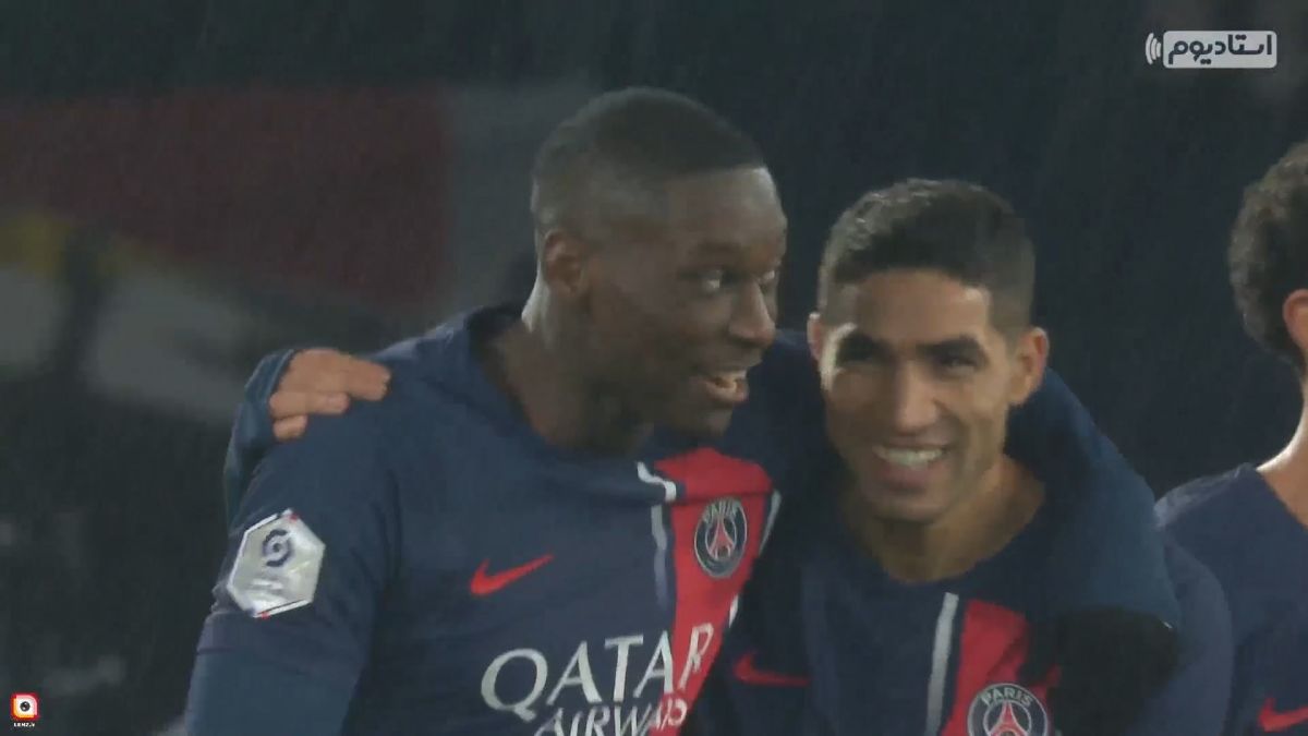 گل دوم پاری سن ژرمن به نانت (کولو موآنی)