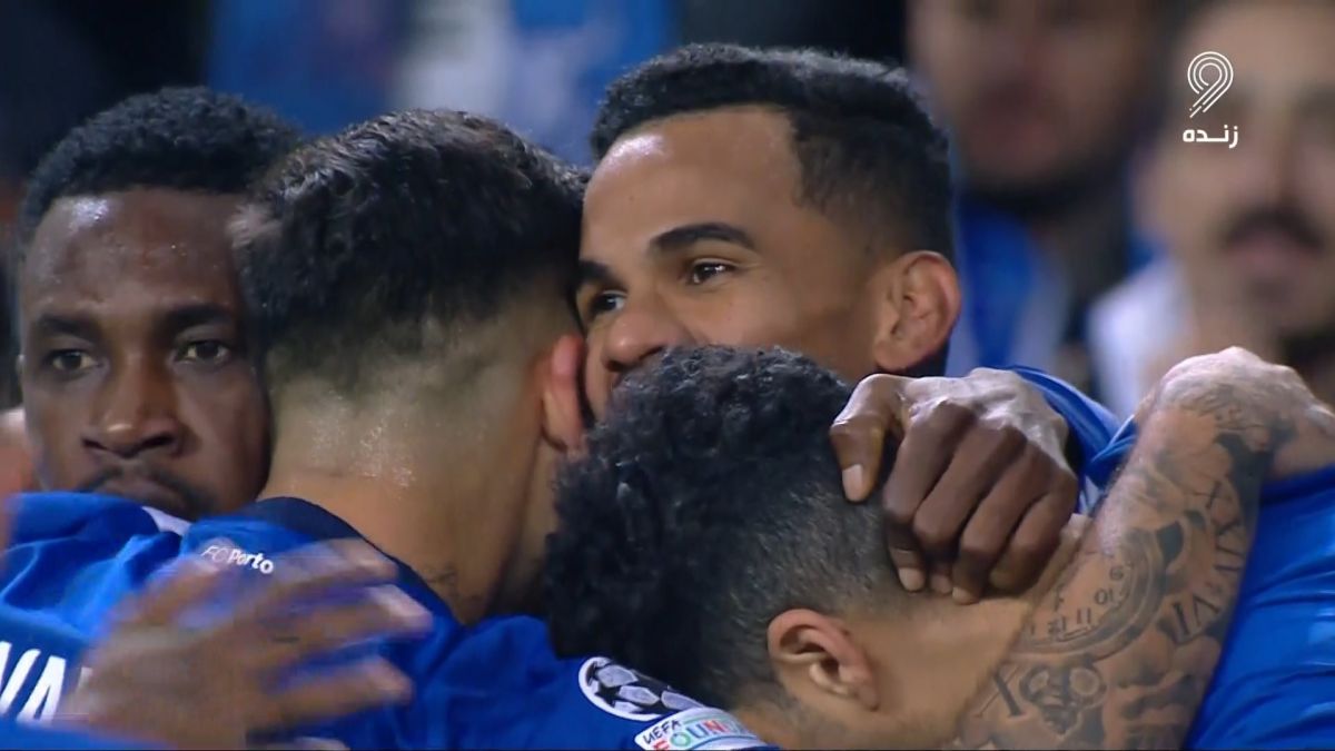 گل اول پورتو به شاختار (گالنو)