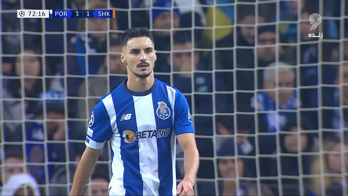 گل دوم شاختار به پورتو (گل به خودی اوستاکویو)