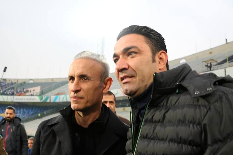 حواشی دیدار استقلال و پرسپولیس/ برخورد سرد گلمحمدی و نکونام قبل از بازی