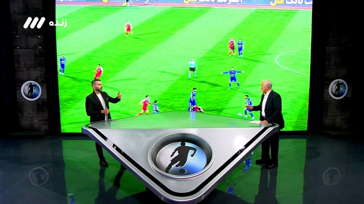 کارشناسی داوری دربی 102 با محمد فنایی: حامدی فر باید اخراج می‌شد/ پنالتی استقلال صحیح بود