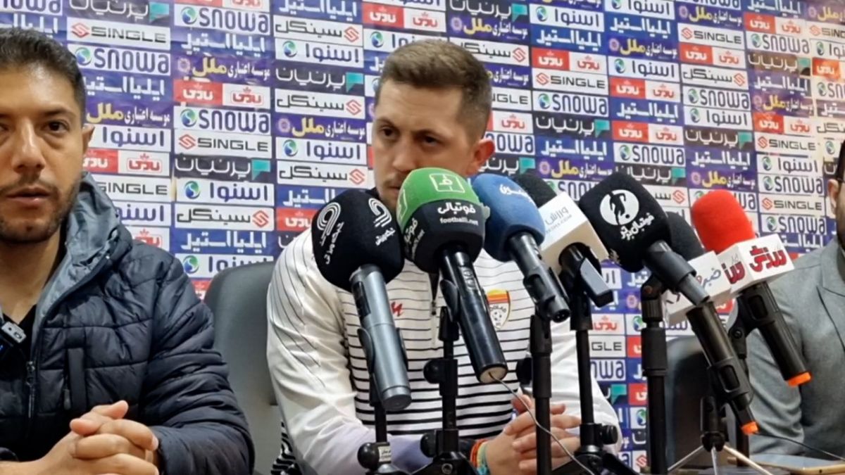 اختصاصی/ صبحت های مربی خارجی تیم فولاد پس از شکست برای سپاهان