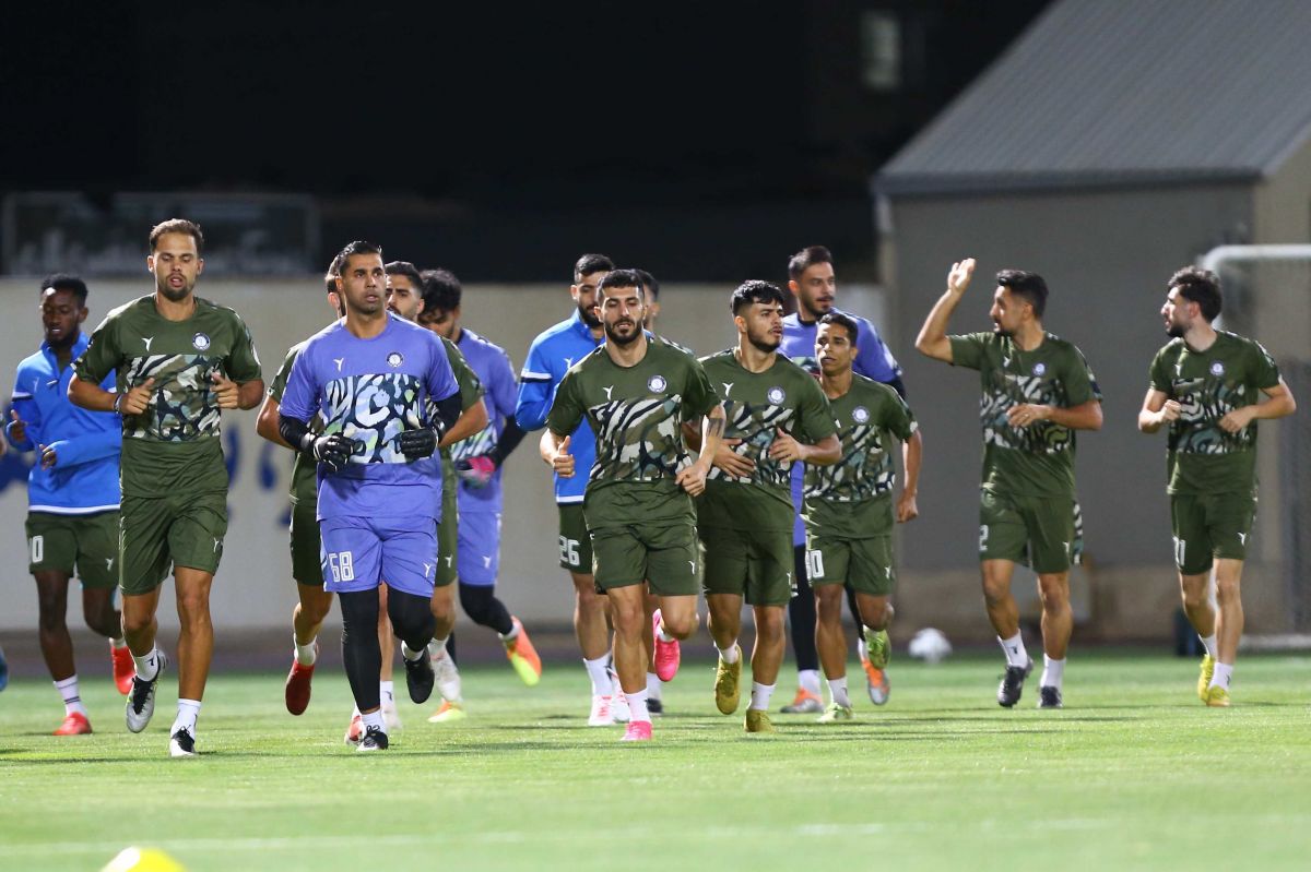 آمار جالب گل‌گهر در نیمه مربیان