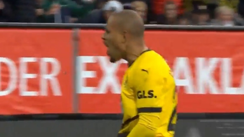 گل اول دورتموند به آگزبورگ (مالن)